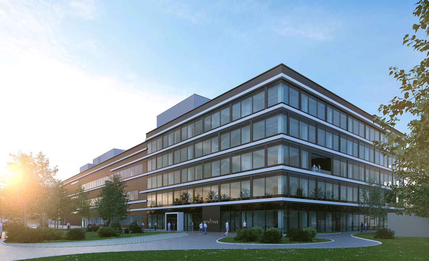 Nach dem Vorbild der vertikalen Fabrik konzipiert: der neue Firmensitz von Intuitive Surgical mit Verwaltung, Kundenerlebniszentrum, Schulungsflächen, Produktion und Hochregallager.